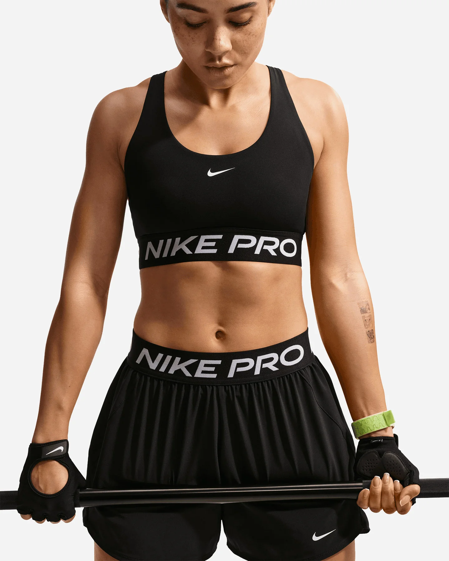 BRA TRAINING NIKE LS NK PRO ELASTIC LOGO W - Image 28