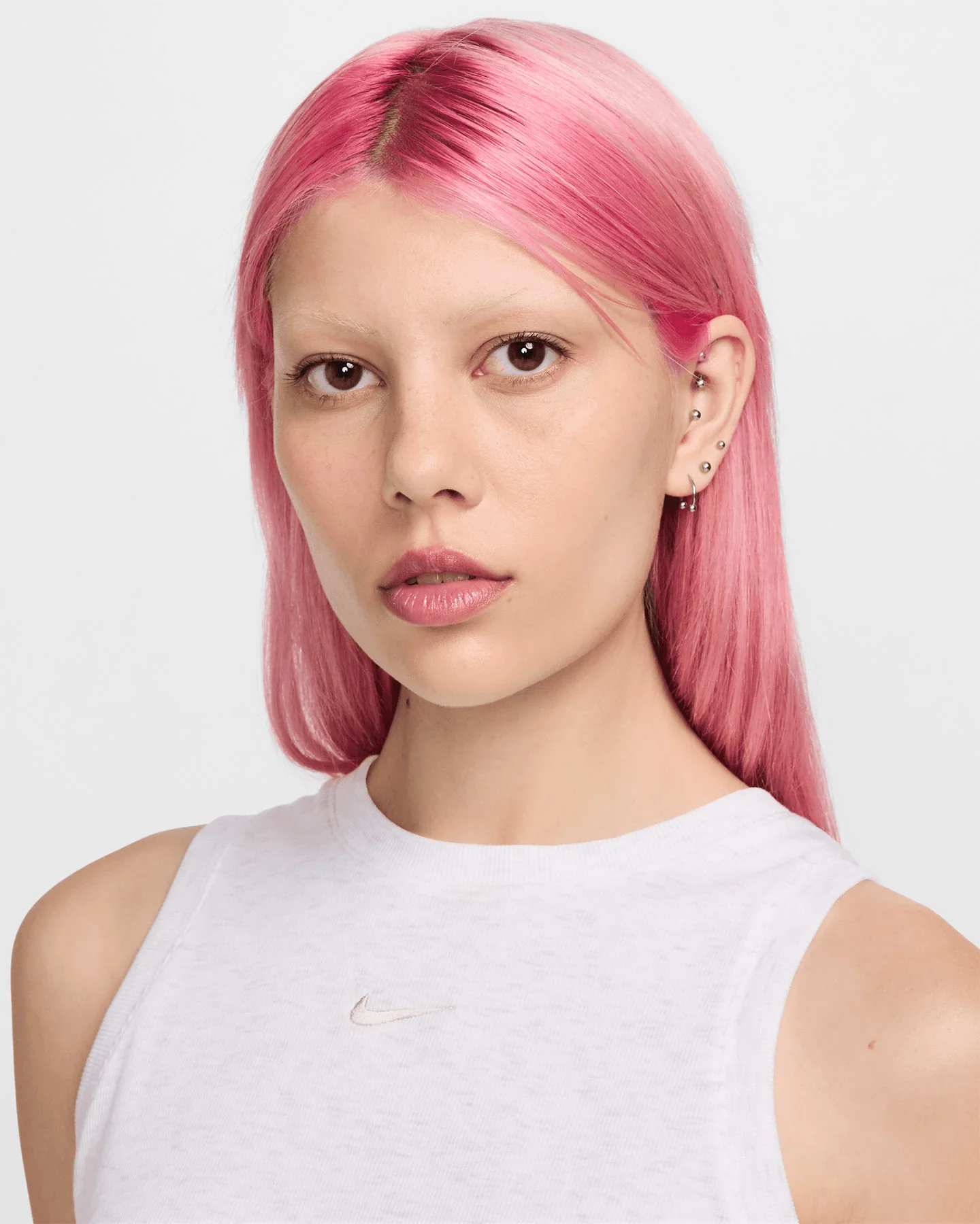 CANOTTA NIKE COST CROP SMALL LOGO ESSENTIALS W - Image 10
