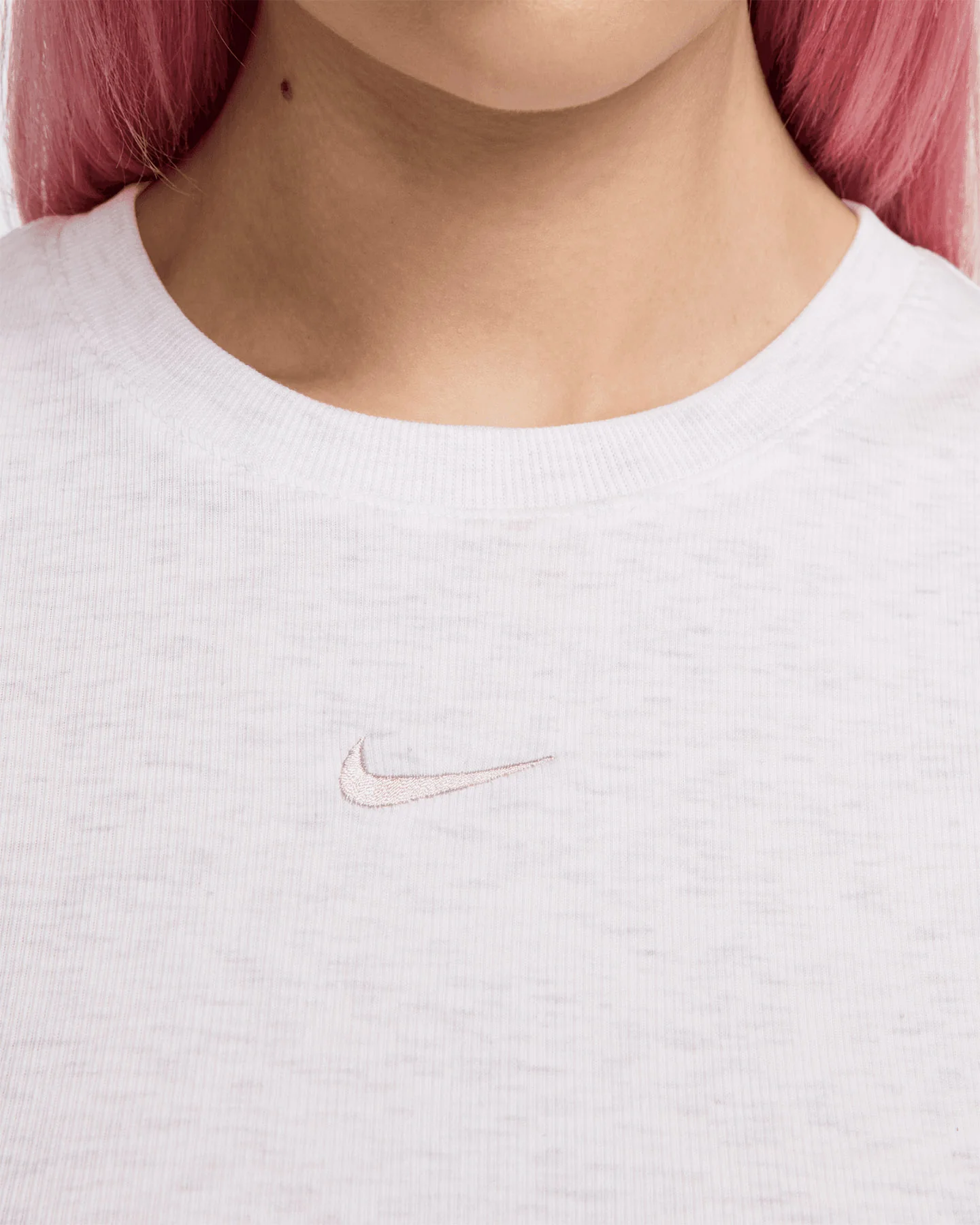 CANOTTA NIKE COST CROP SMALL LOGO ESSENTIALS W - Image 9