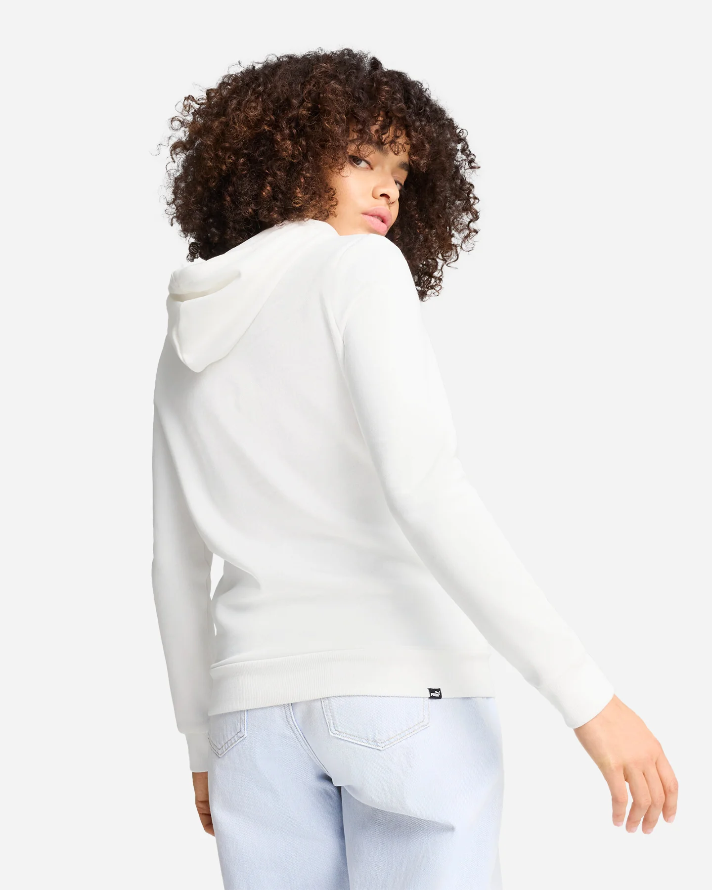 FELPA PUMA ESSENTIALS LOGO LAB W - Image 5