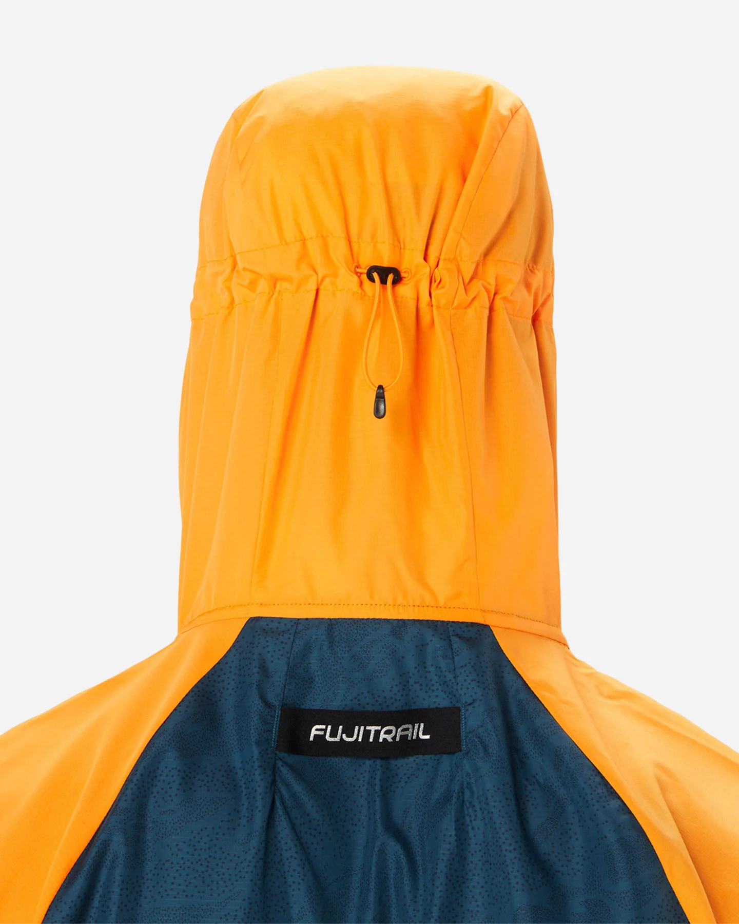 GIACCA RUNNING ASICS FUJITRAIL PACK WIND M - Image 5