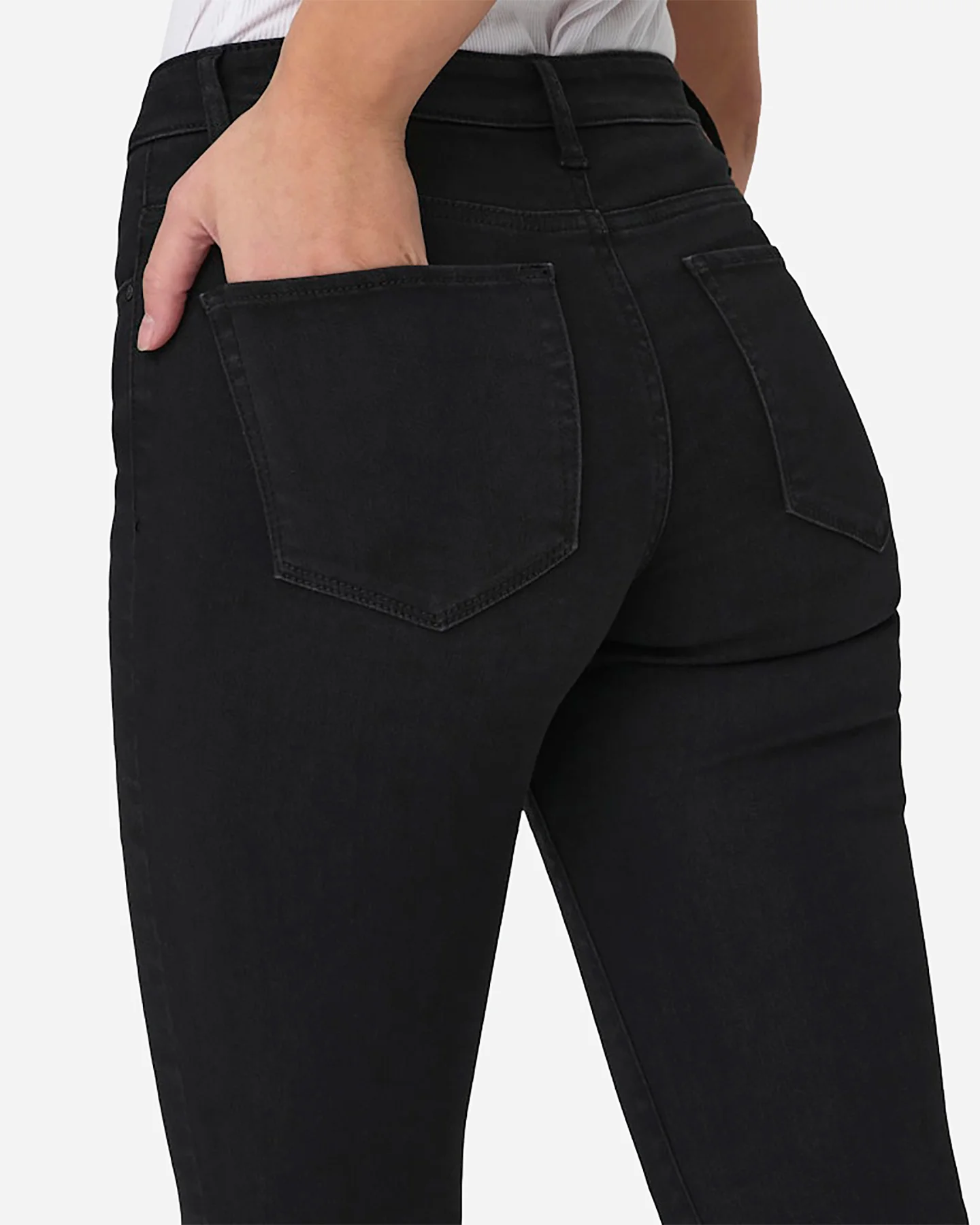 JEANS ONLY REESE FLERED 32" W - Image 6