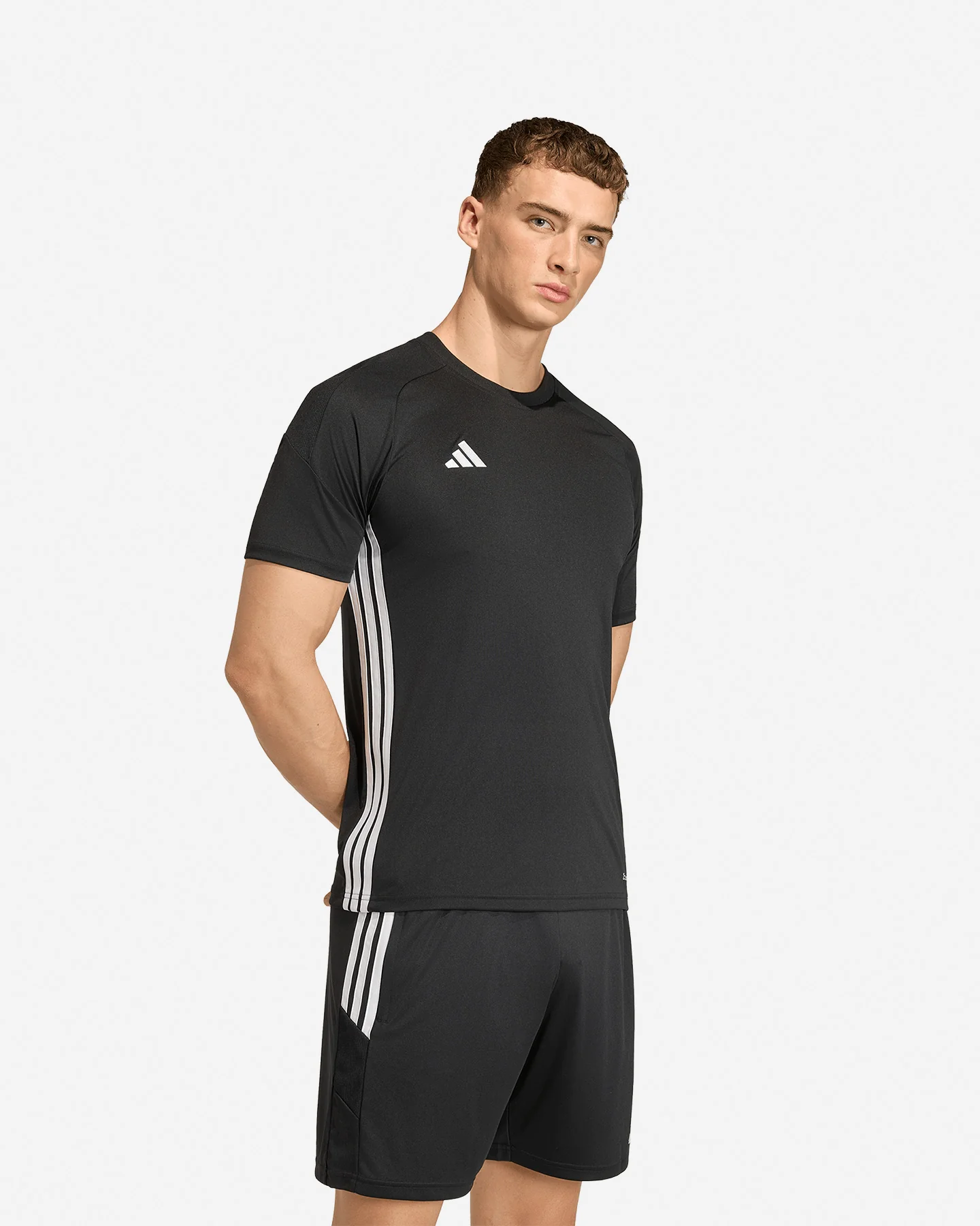 MAGLIA CALCIO ADIDAS TIRO 26 ESSENTIALS M - Image 3