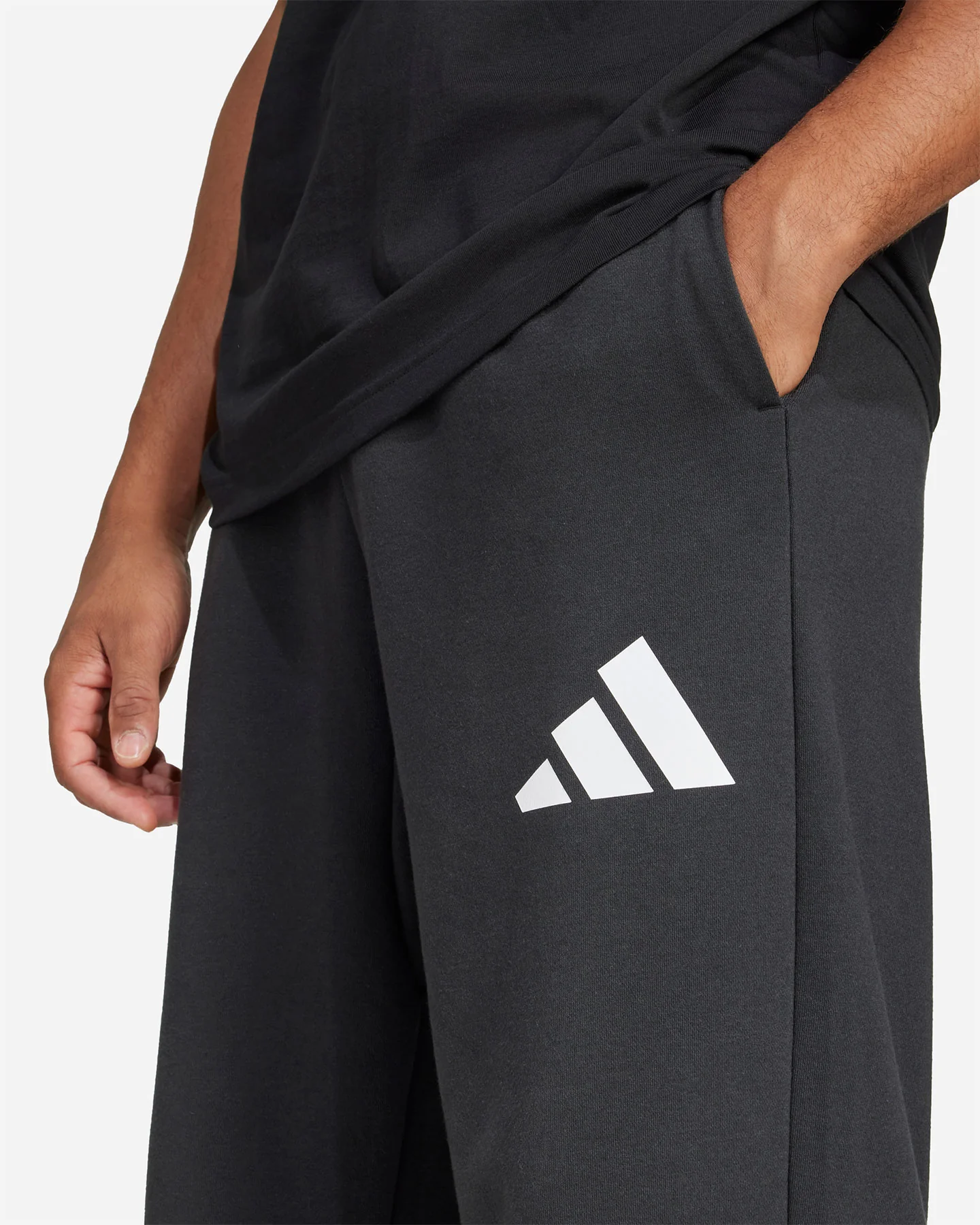 PANTALONE ADIDAS ESSENTIALS WIDE LEG 3 BAR LOGO M - Image 5