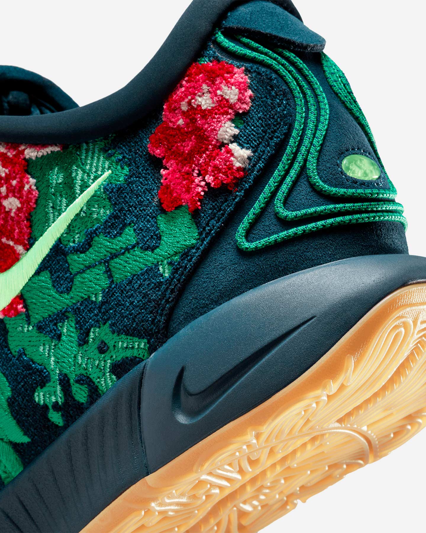 SCARPE BASKET NIKE LEBRON XXI PREMIUM - Image 6