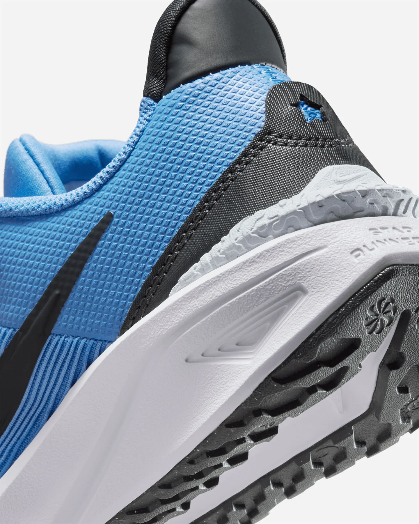 SCARPE SNEAKERS NIKE STAR RUNNER 4 GS JR - Image 6
