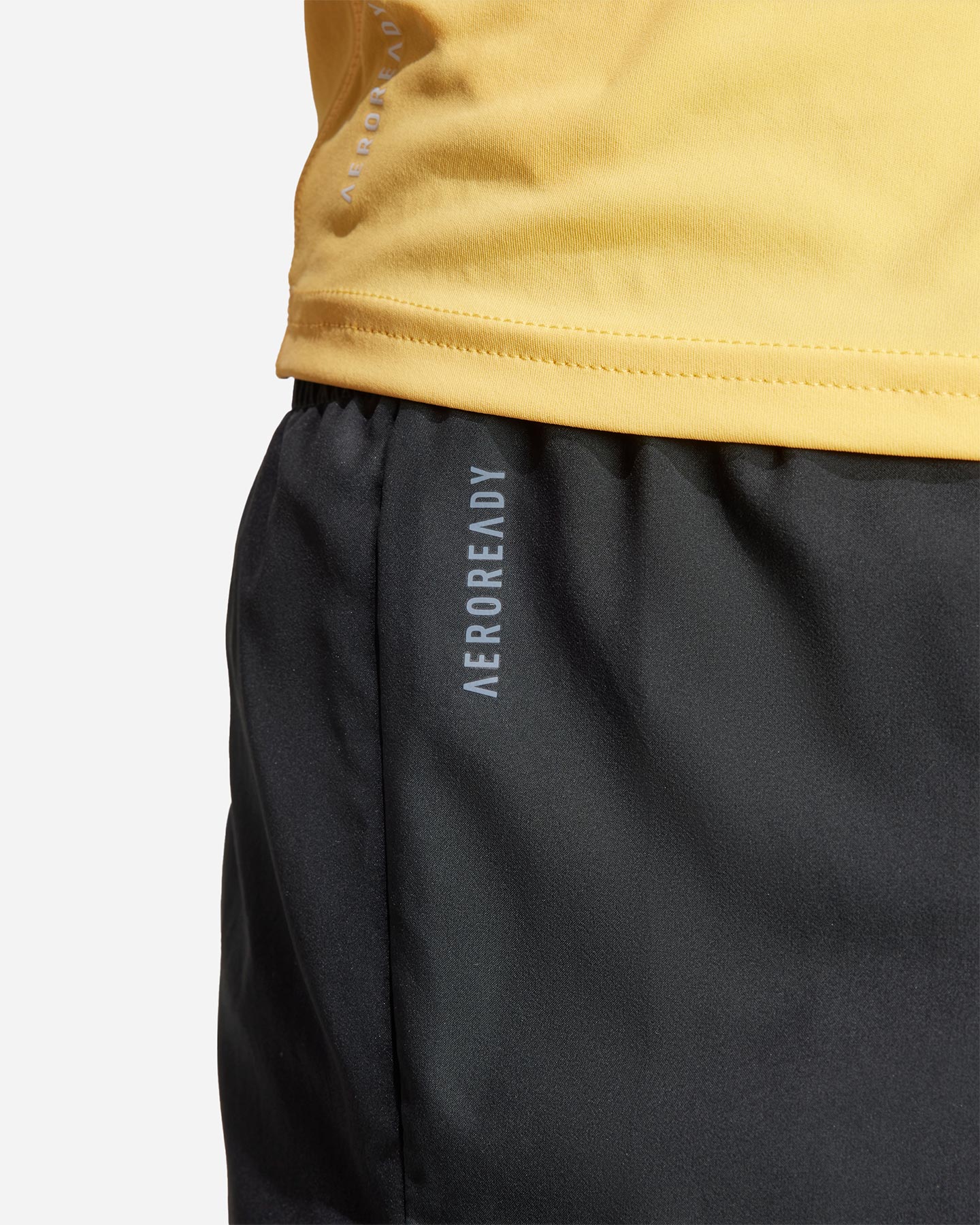 SHORT RUNNING ADIDAS ADIZERO M - Image 36