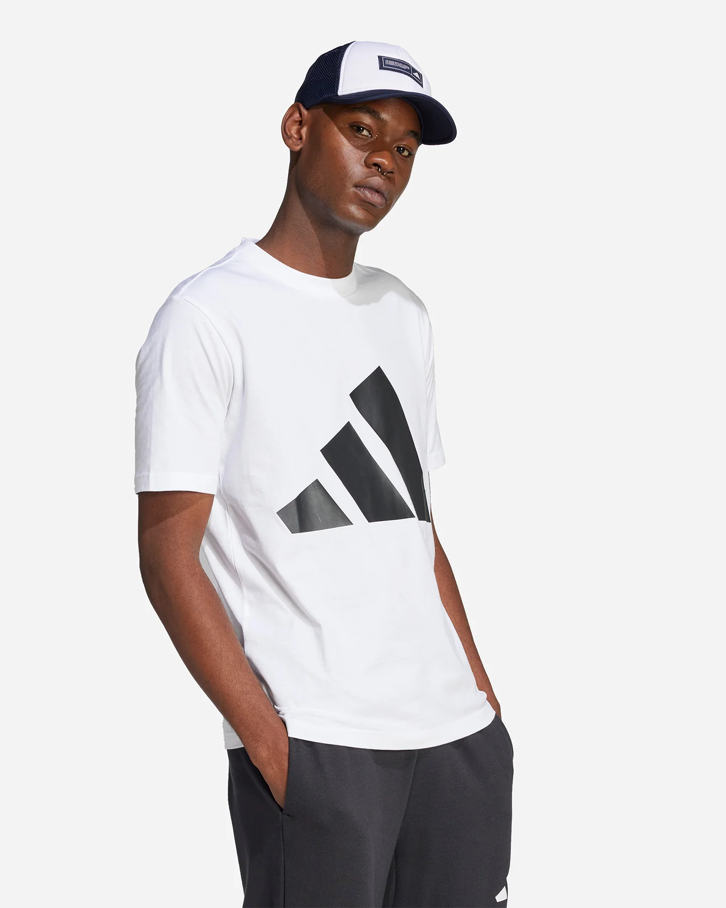 T SHIRT ADIDAS ESSENTIALS BIG LOGO M - Image 3