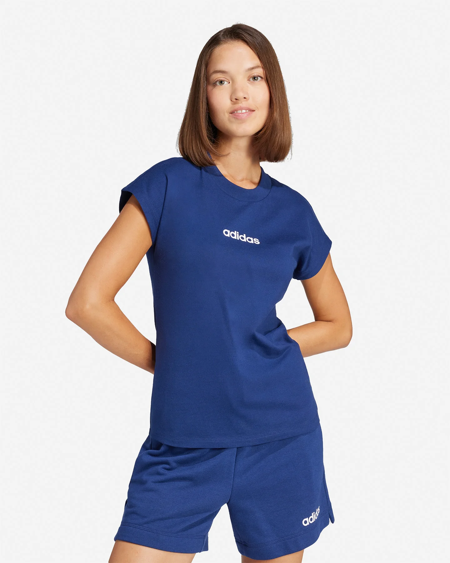 T SHIRT ADIDAS ESSENTIALS LINEAR W - Image 2