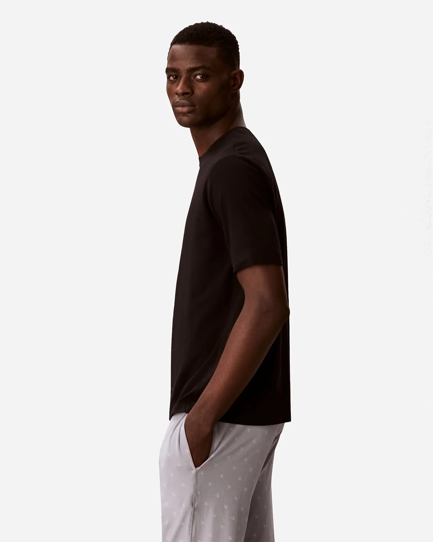 T SHIRT CALVIN KLEIN JEANS SMALL LOGO M - Image 3