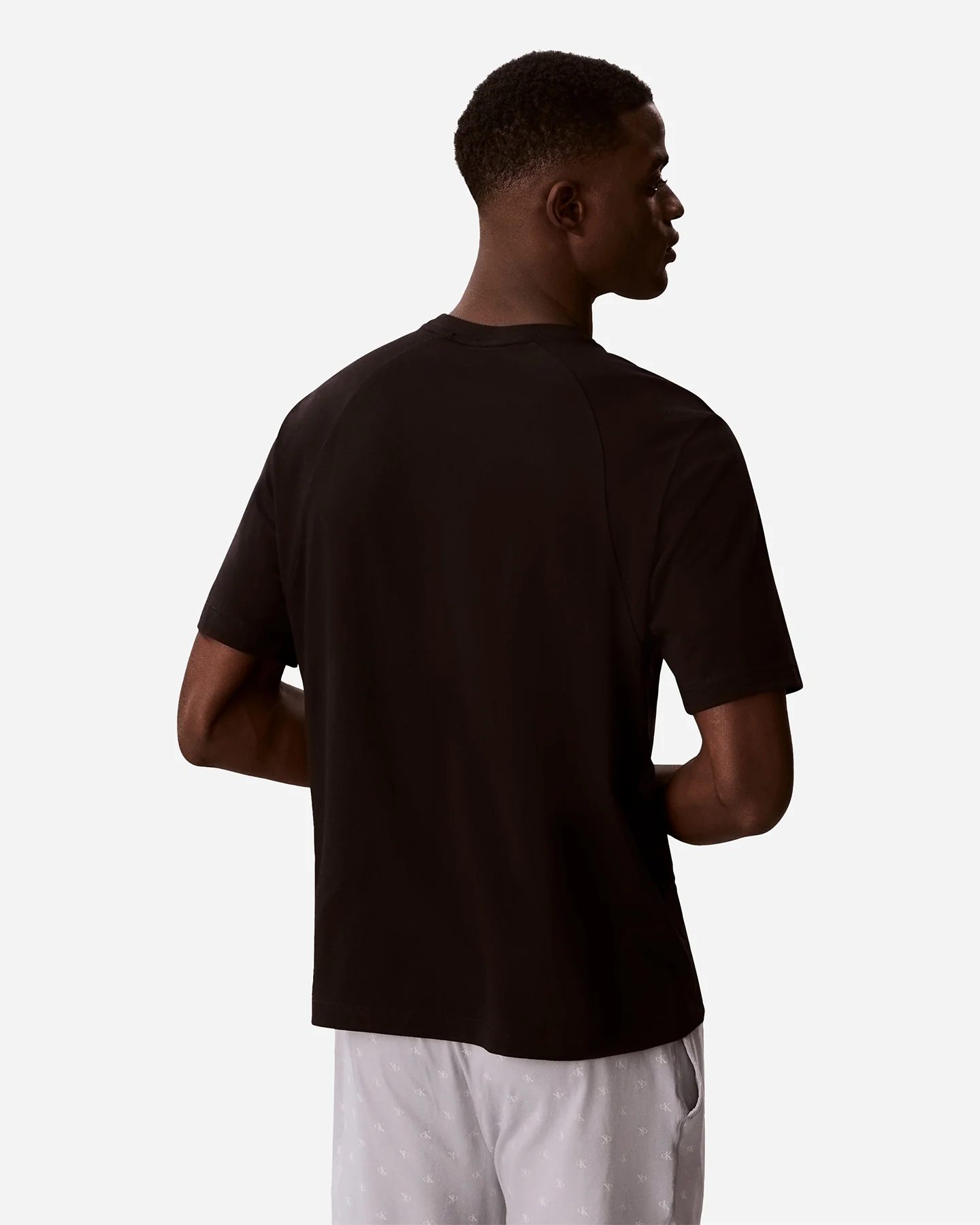 T SHIRT CALVIN KLEIN JEANS SMALL LOGO M - Image 4