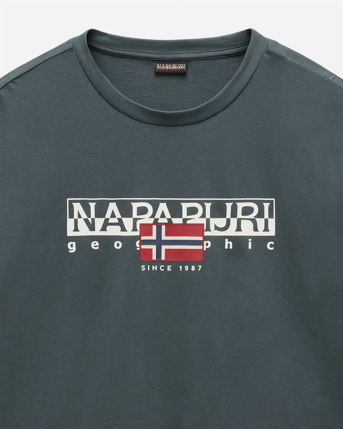 T SHIRT NAPAPIJRI AYLMER BIG LOGO M - Image 3