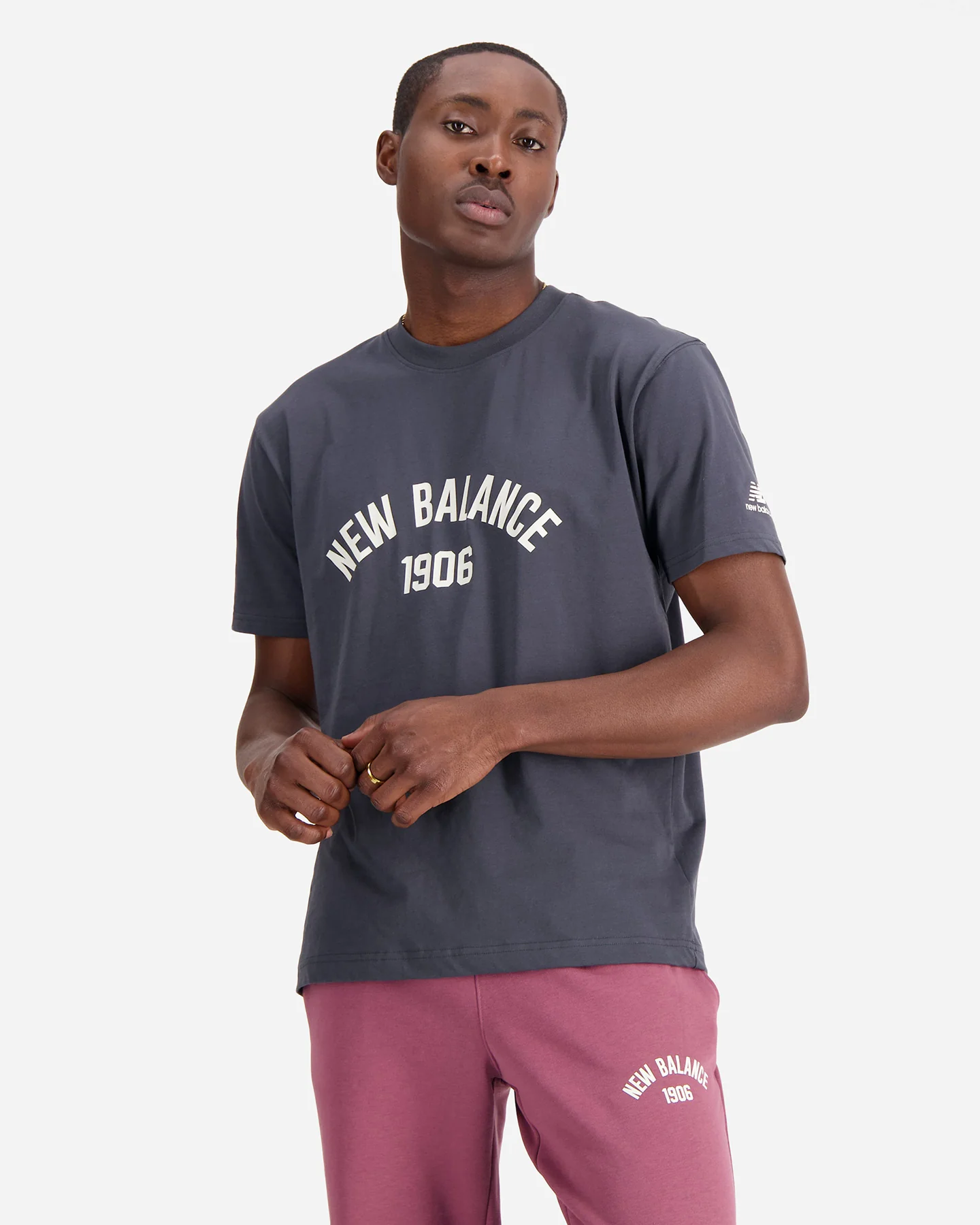 T SHIRT NEW BALANCE ESSENT VARSITY M - Image 22