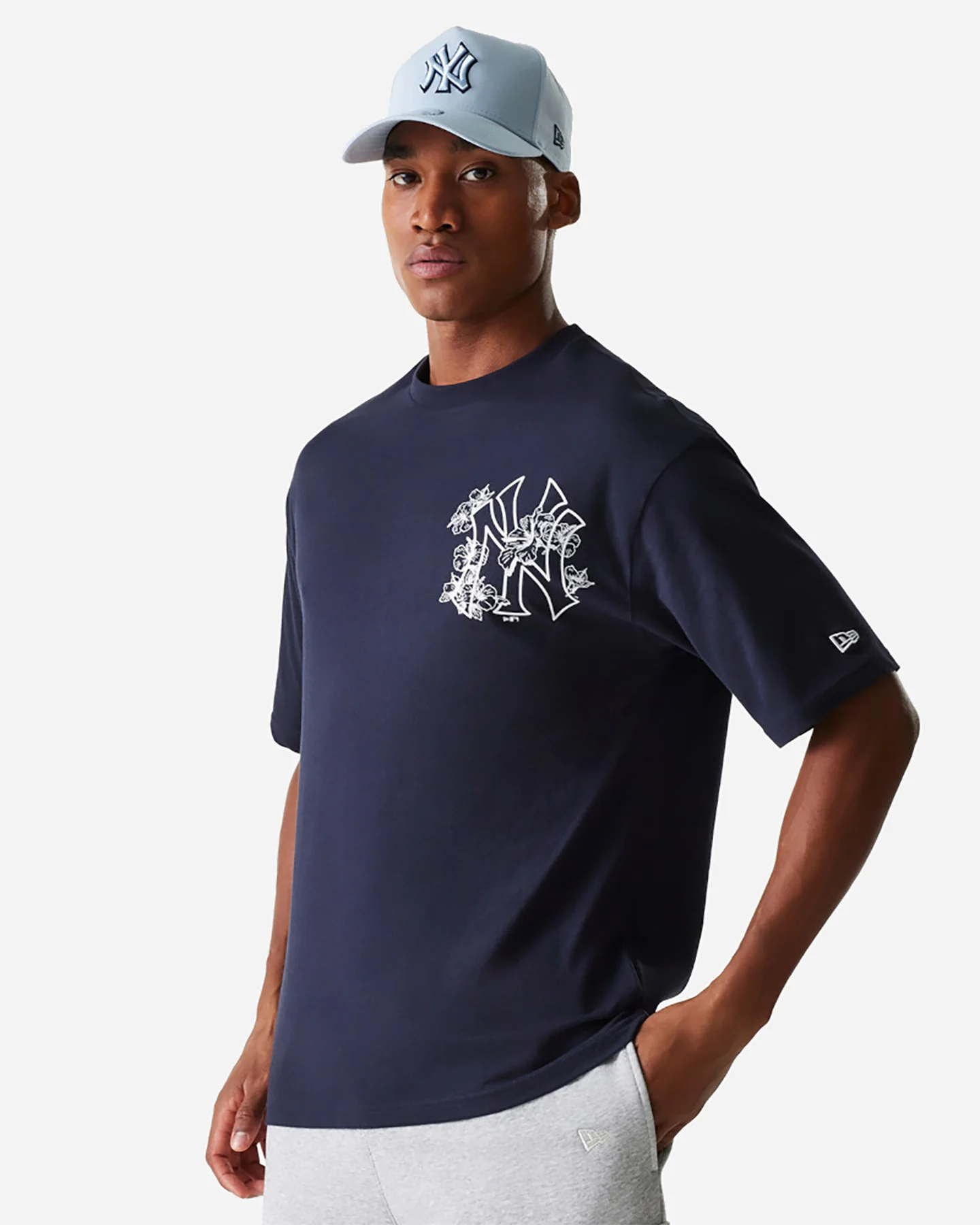 T SHIRT NEW ERA MLB FLORAL NEW YORK M