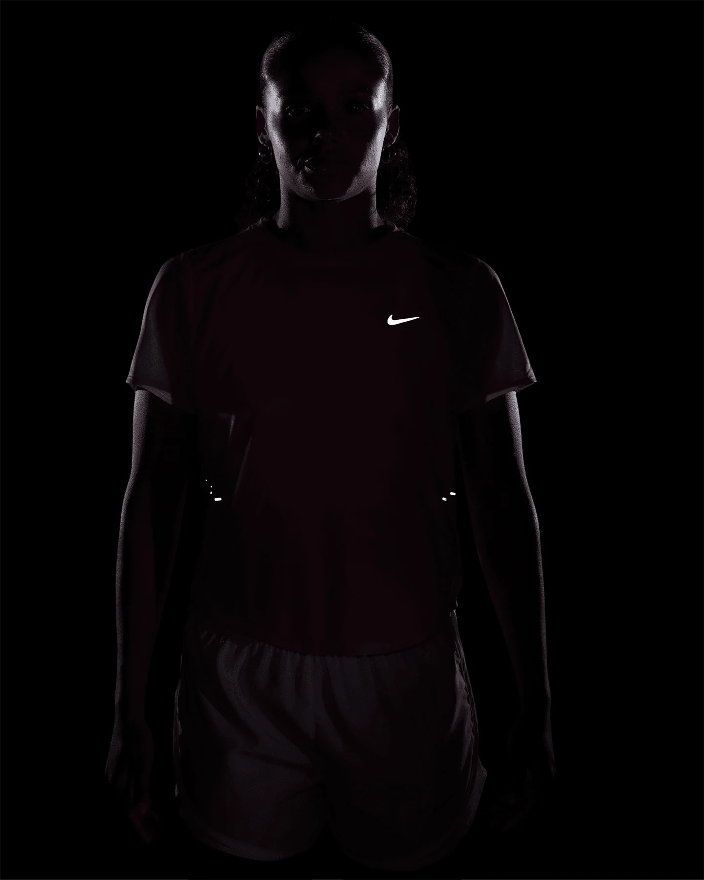 T SHIRT RUNNING NIKE SWIFT W - Image 4