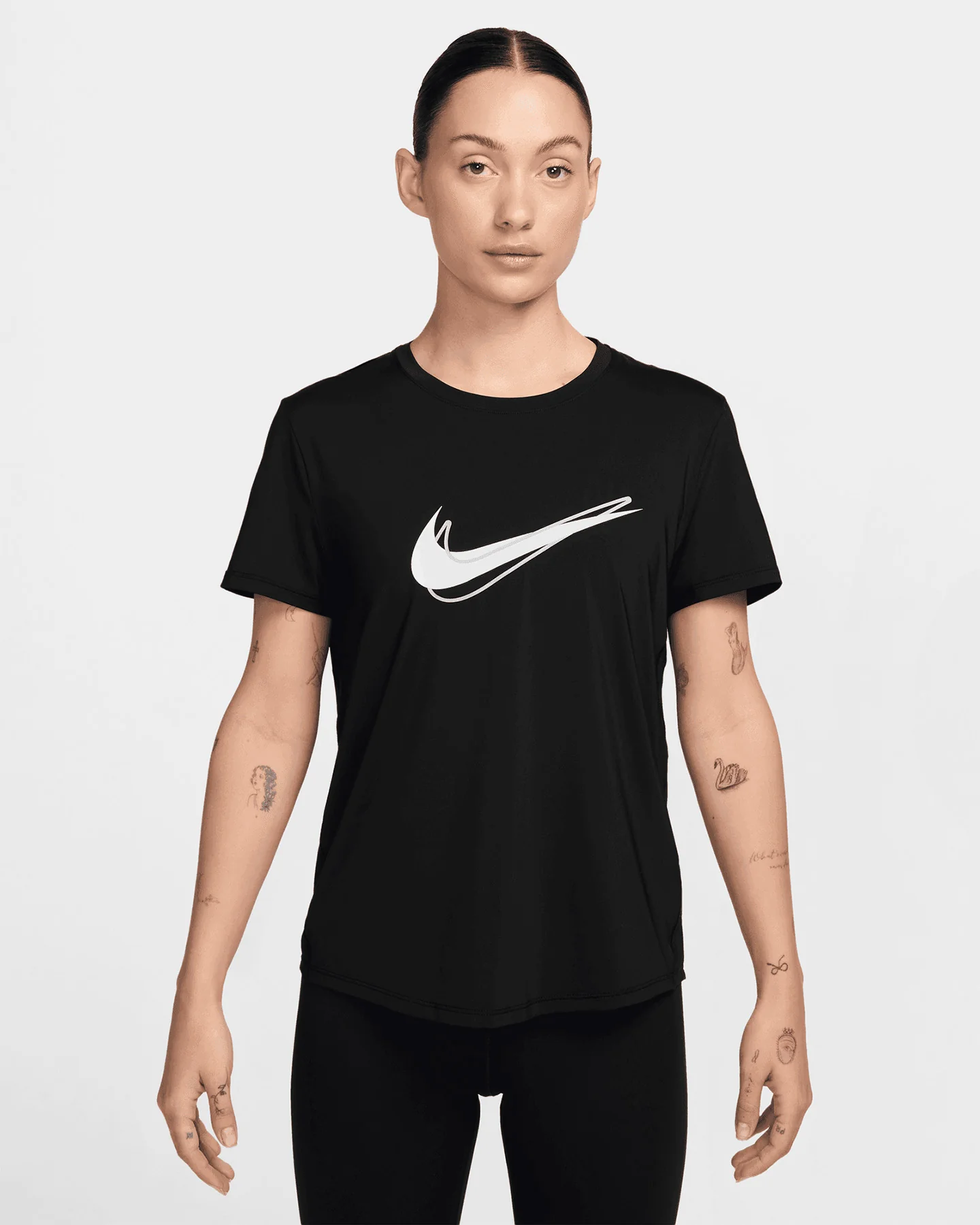 T SHIRT RUNNING NIKE SWOOSH W