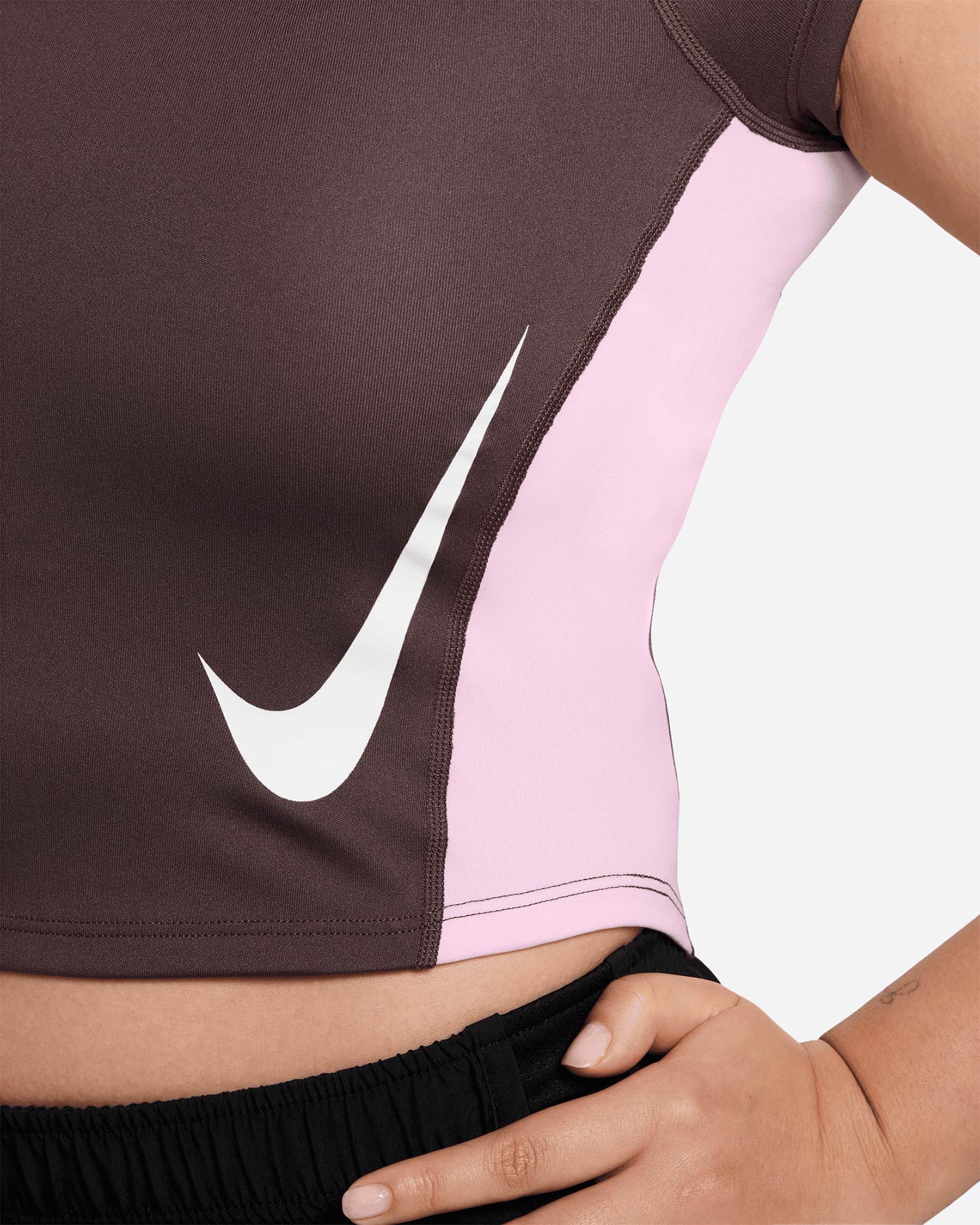 T SHIRT RUNNING NIKE SWOOSH W - Image 3